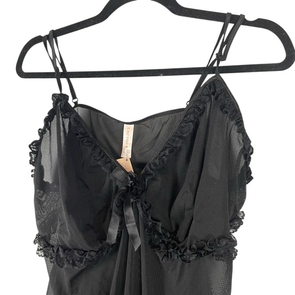 Cacique Black Sheer Mesh Lingerie Top with Floral Trim, Size 22/24 NWT - Picture 3 of 6